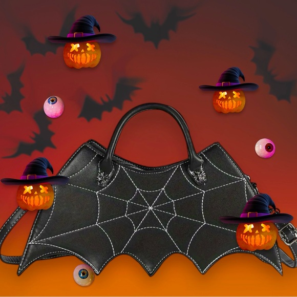 🆕 Punk Bat Shaped Handbag, Vintage Spider Web Crossbody - Whimsigoth - Picture 8 of 9
